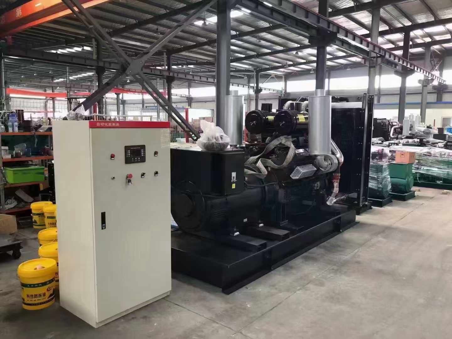 镇雄柴油发电机运行时的噪音和振动水平如何?